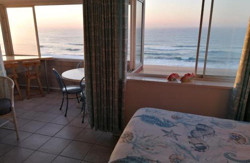 Kingsborough Apartment | Seaview Self Catering Amanzimtoti