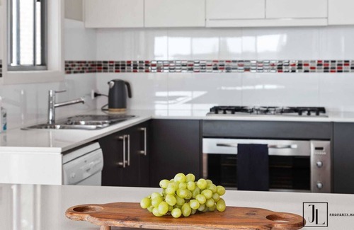 Long Beach House | SeaView Summary: SeaV