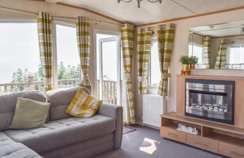 Corton House | Seaview Two - Uk50166
