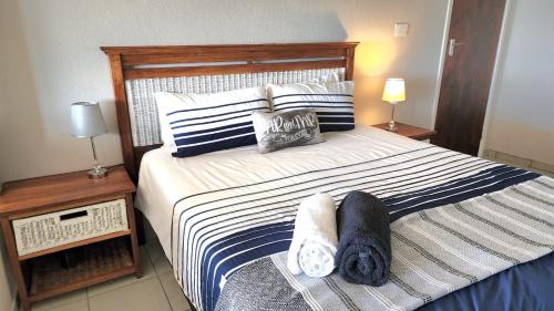Shelly Beach Villa | Seaview Villa 25