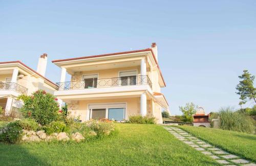 Pefkochori Villa | Seaview Villa with shared pool in Pefkochori