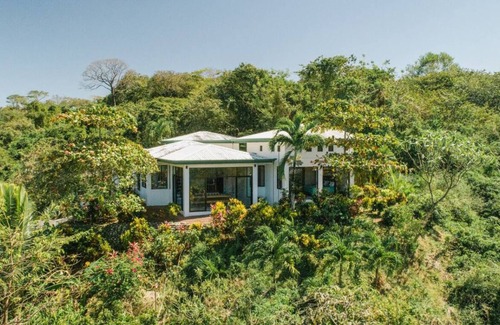 Rio Seco House | Seaview with stunning sunset for this home in walking distance to playa Ostional