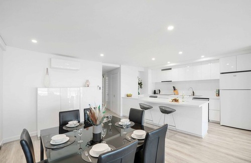 Scarborough Apartment | Seaviews and Sophistication