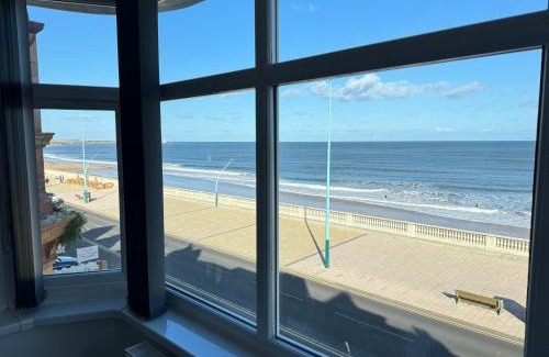 Whitley Bay Apartment | Seaviews Apartment 2, Whitley Bay Sea Front