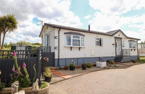 Aldborough House | Seaward