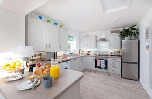 Combe Martin House | Seaweed