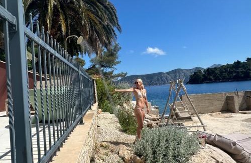 Racisce Apartment | SeaZen Luxury Seaside Apartment Korcula