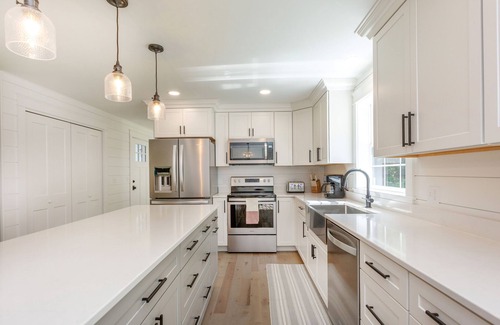 Raymond House | Sebago Lake Retreat, Large Sand Beach on Jordan Bay - Boat Mooring Available