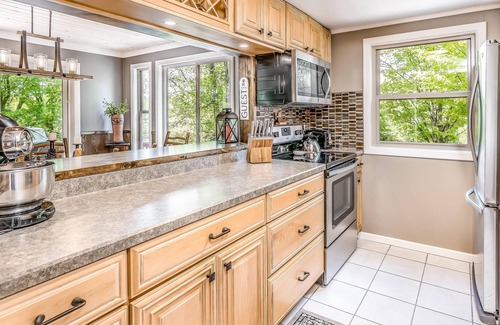Presque Isle House | Secluded 3-lake chain house w/ pontoon boat