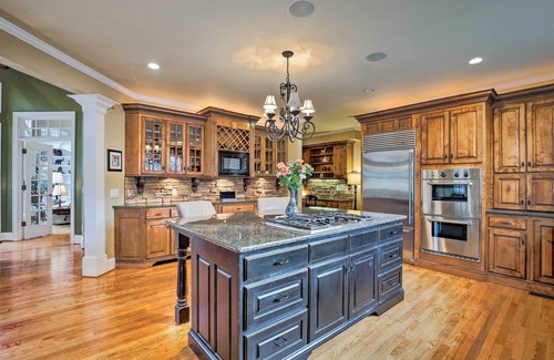 Acworth House | Secluded Acworth Mansion w/Pool + Game Room!