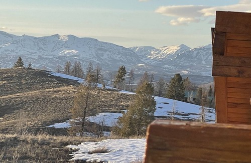 Sublette County Cabin | Secluded back country cabin-snowmobile access