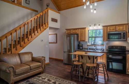 Blairsville Cabin | Secluded Cabin convenient to Blairsville