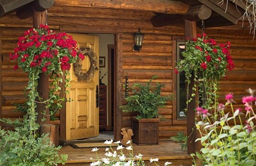 Crescent H Ranch Villa | Secluded Cabin in the Woods