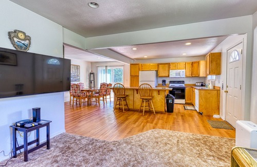 North Bend House | Secluded & comfortable dog-friendly home with deck plus ATV/boat parking