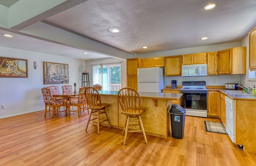 North Bend House | Secluded & comfortable dog-friendly home with deck plus ATV/boat parking