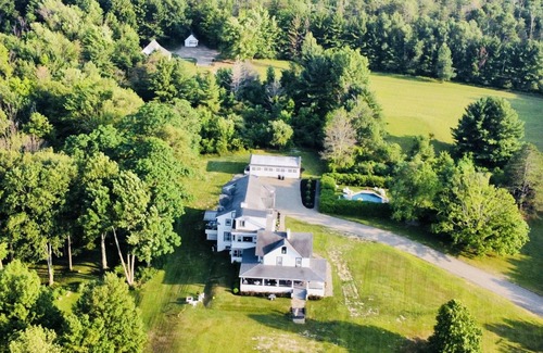 Chautauqua House | Secluded Cottage near CHQ Institution & Lake
