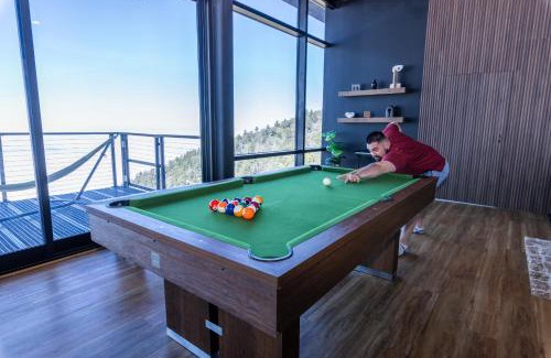 Pauma Valley House | Secluded Dream Home with Hot Tub and Full Gym on 20 Acres