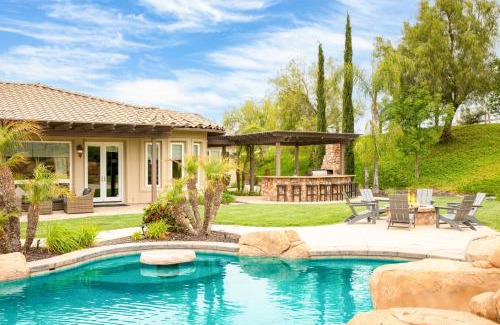 Temecula Villa | Secluded Estate Exclusive Views of Wine Country Private Home Theater Twilight Vines by AvantStay