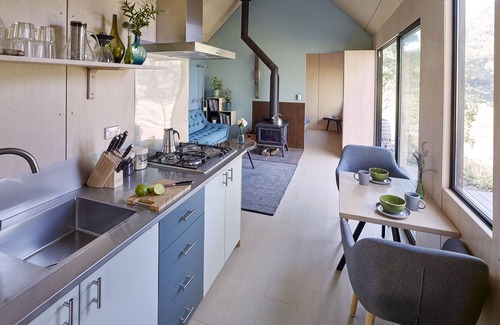 Totnes Valley Cabin | Secluded getaway cabin in a beautiful valley - in reach of Mudgee Wine Region