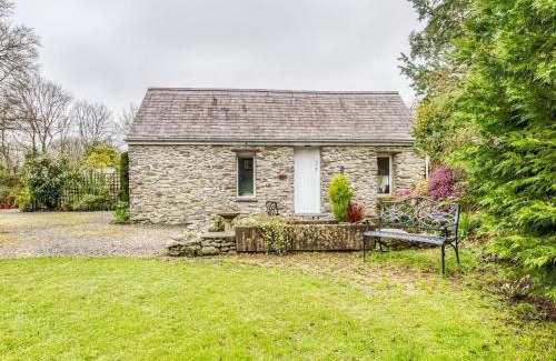 Pennant House | Secluded Holiday Home in Ceredigion with Garden
