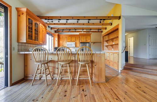 Kelseyville House | Secluded Home in The Heart of Wine Country!