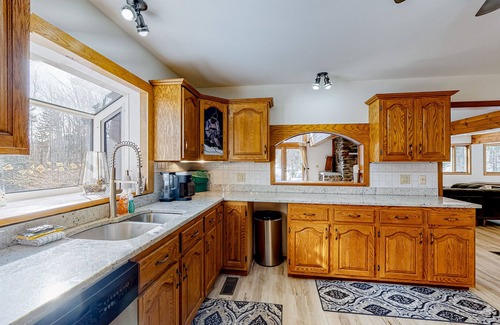 Jay House | Secluded home on 15 acres w/private hot tub, sauna, fireplaces, & Jay Peak views