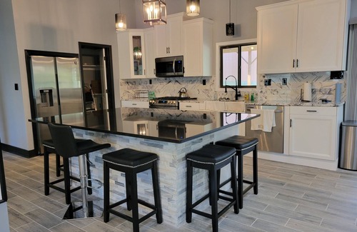 South Kansas City House | Secluded home