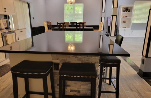 South Kansas City House | Secluded home