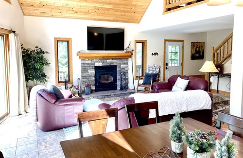 Nekoosa House | Secluded Lake Cabin, SAND VALLEY, Game Rm, HOT TUB