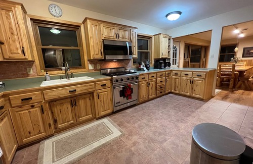 Pequot Lakes House | Secluded Lake House on 32 acres
