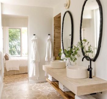 Sardinal Villa | Secluded Luxury Mansion with Sleek, Modern Design, High-End Amenities, and Spectacular Views