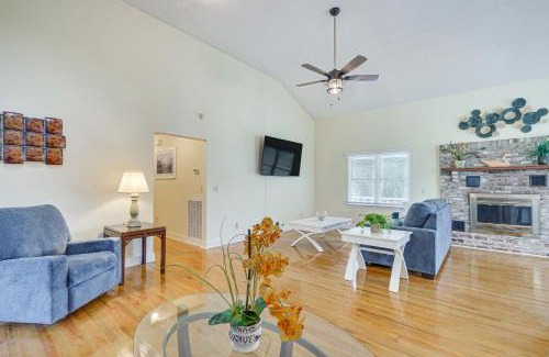 Mount Pleasant House | Secluded Mount Pleasant Home - 6 Mi to Beaches!