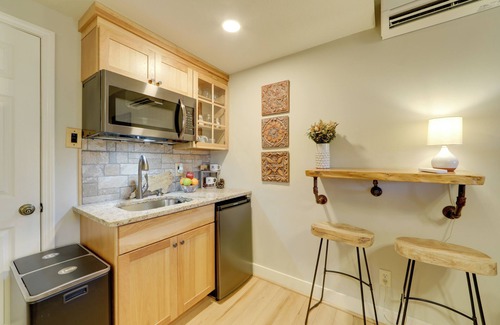 Mars Hill Cabin | Secluded Mtn-View Retreat in Mars Hill