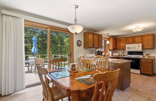 Ellison Bay House | Secluded Northern Door home w/Trails, Fire Pit, near The Clearing Folk School
