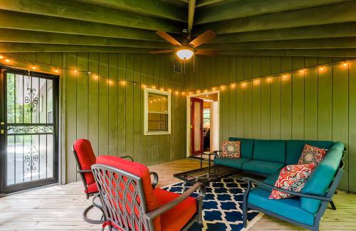 Berkeley Springs House | Secluded Oasis w Hot Tub, Screened-in Porch, WiFi!