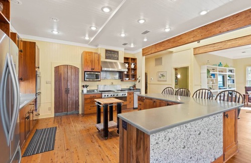 Indian Pass House | Secluded Palms | 3 Bed, 2.5 Bath