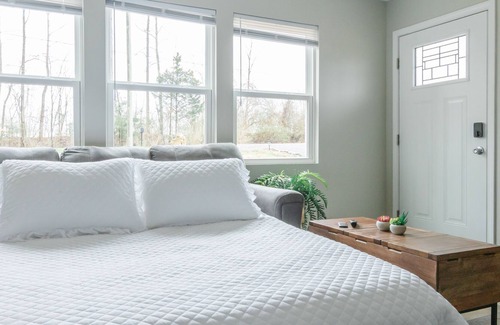 Pegram House | Secluded & Quiet | 25 Min Nashville Escape | Woods
