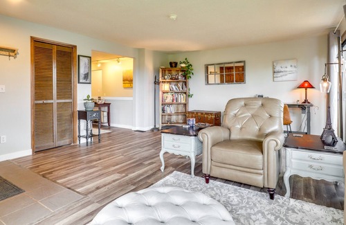 West Salem House | Secluded Salem Vacation Rental w/ Game Room!