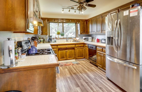 West Salem House | Secluded Salem Vacation Rental w/ Game Room!