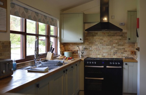 Duirinish Ski Chalet | Secluded self-Catering chalet near Plockton and the Isle of Skye, well equipped and dog friendly.