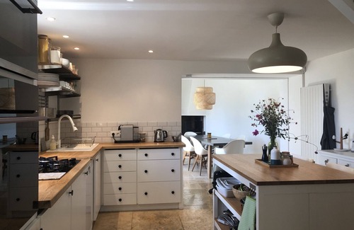 Seillans House | Secluded stone house in the middle of woods with stunning views