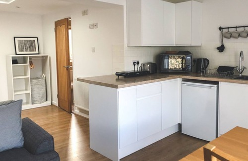 Bridport House | Secluded Studio Annex With Hillside Garden Sea & Country Views Close to Beaches