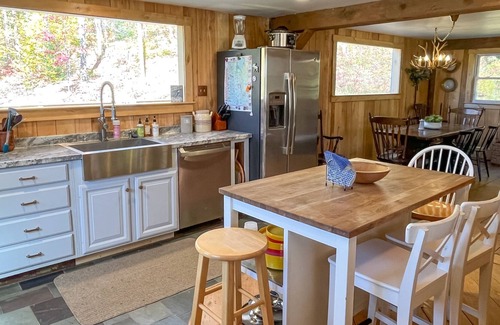Granville House | Secluded Vermont Mountain Getaway with Hot tub and Views!