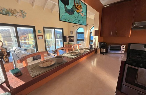 Estate Mandal Villa | Secluded Villa w/Pool, Ocean Views! Great Snorkeling! Solar back-up added 12/24