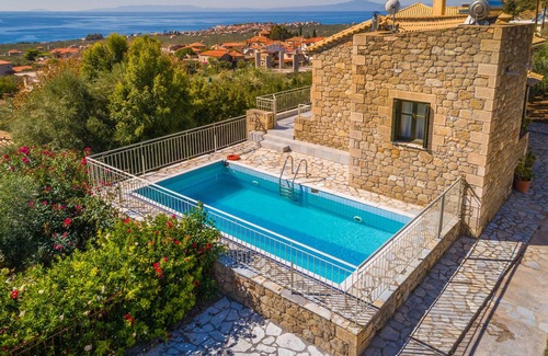 Riglia House | Secluded Villas with Private Pools - Villa 2 - Elia Villas