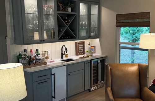 Eagle Rock Cabin | Secluded Waterfront Getaway - Huge Game Room, Fire Pit, 2.5 BR + 5 bed Bunk Room