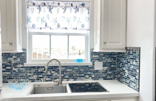 Gilchrist House | Second Chance -Beautiful bay side home with great beach views!