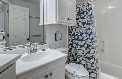 Gilchrist House | Second Chance -Beautiful bay side home with great beach views!