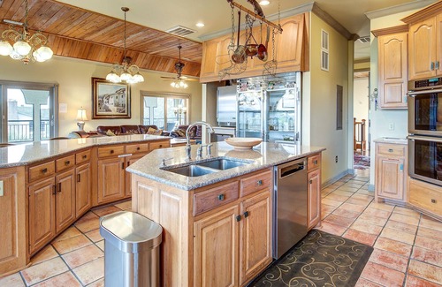 Debordieu Colony House | Second Row, Steps away from the Ocean, Pool Table, Large Sun Deck