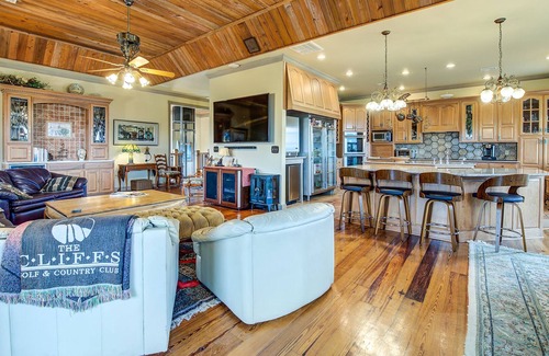 Debordieu Colony House | Second Row, Steps away from the Ocean, Pool Table, Large Sun Deck